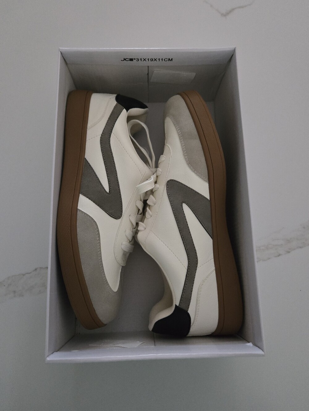 Dolce Vita Voyage Sneaker